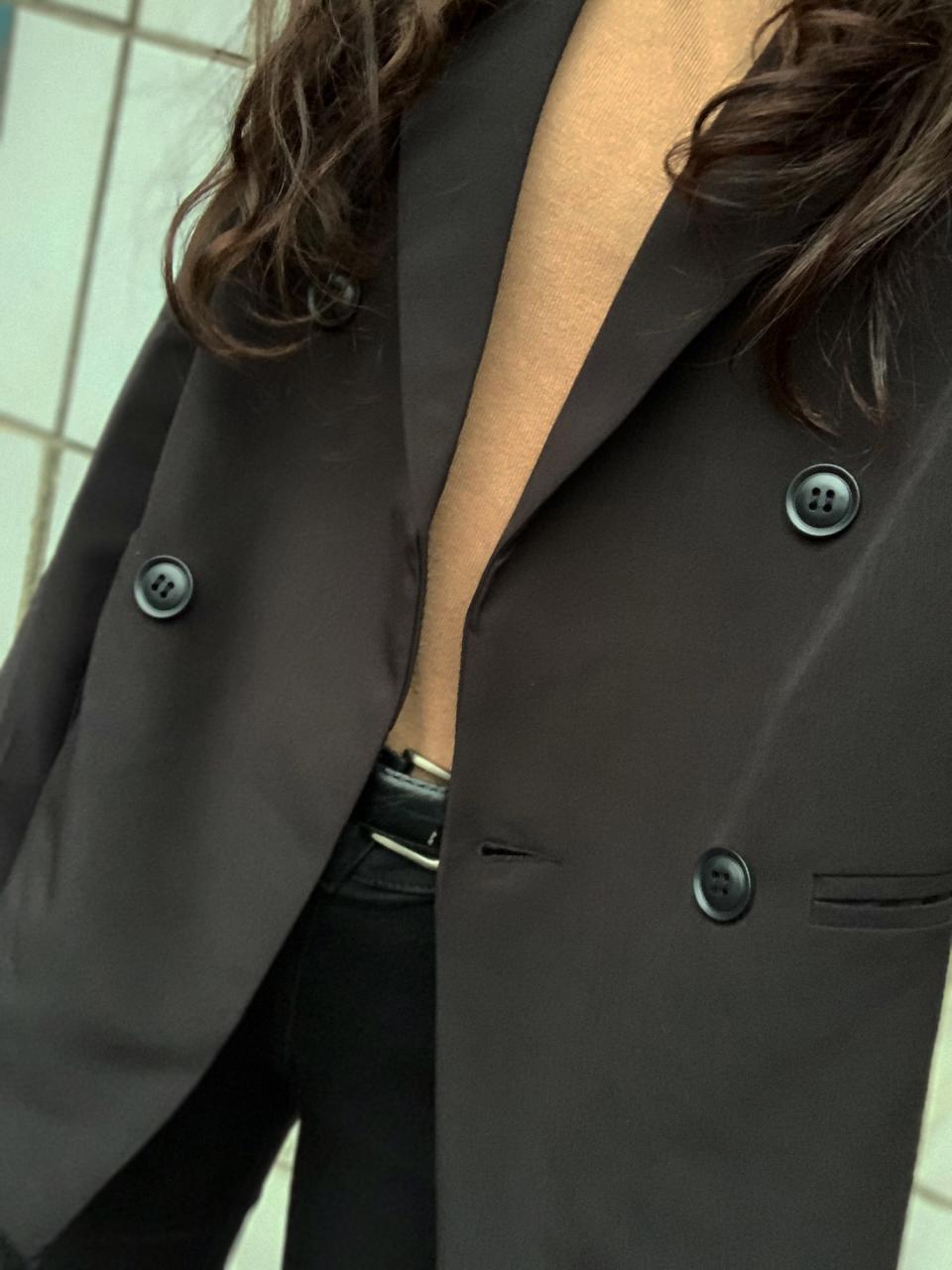 Классический черный пиджак
