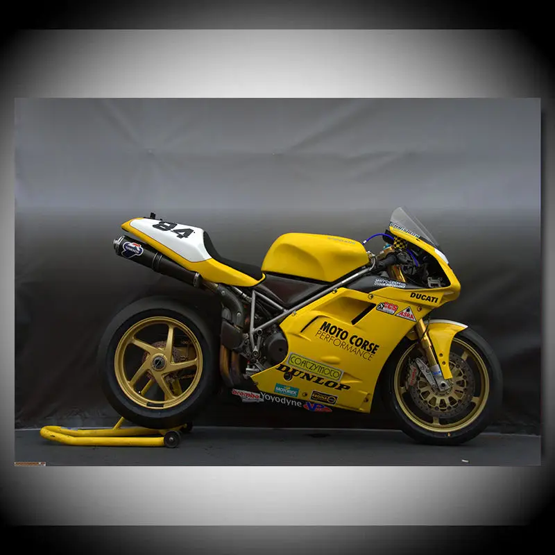 Ducati 916 Superbike