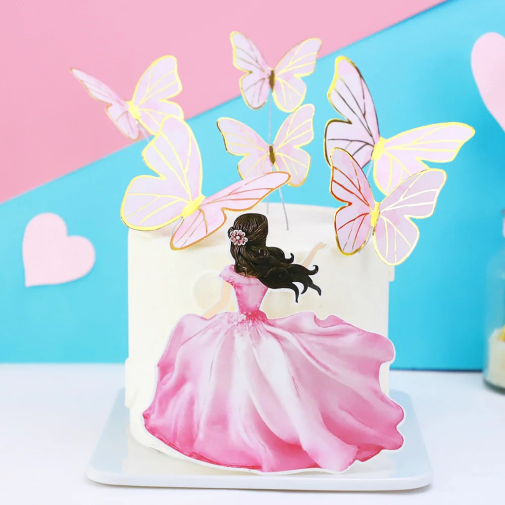 Торт с топпером девочки и бабочками